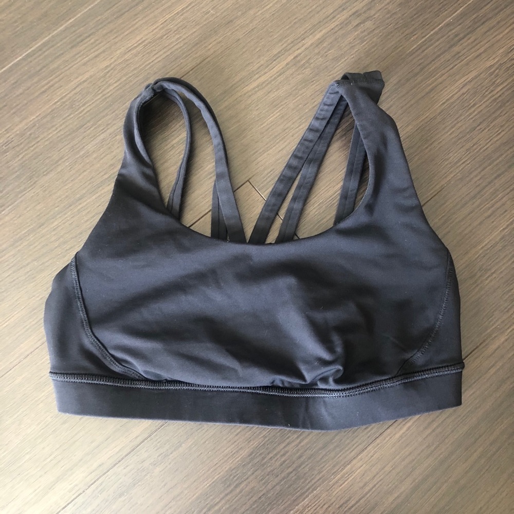 Lululemon free to be sport bra